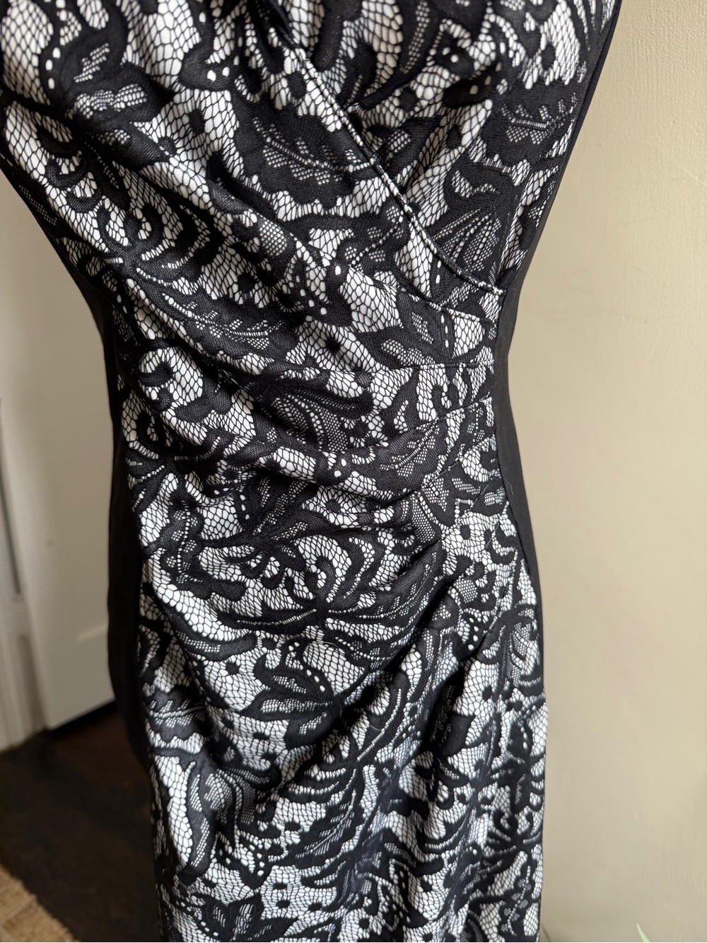 Joseph Ribkoff Black and White Lace-Effect Midi Sheath - Picture 5 of 5